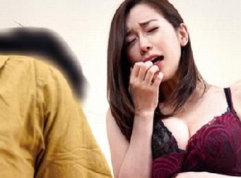 元グラドル仲村みうちゃんがカメラ目線で焦らしフェラ