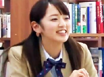 無垢純粋な美少女女子校生が睡眠薬で眠らされて不気味な担任の先生に犯される