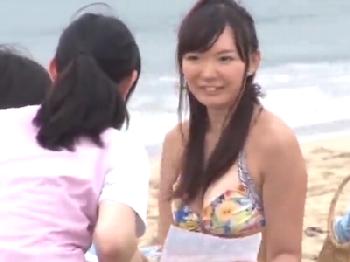 水着美少女がマッサージ師の種付けプレスに潮吹き絶頂