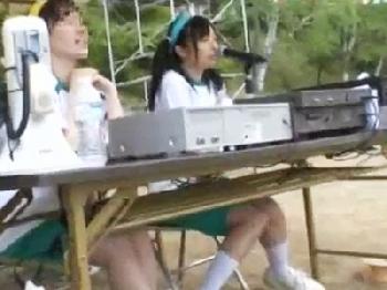 運動会中に他の親に性的暴行された実行委員の女子校生