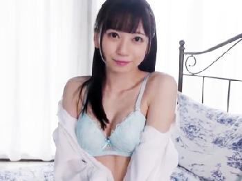芸能界を目指す美少女にイメージビデオの仕事と言葉巧みに騙して激しく性行為撮影W
