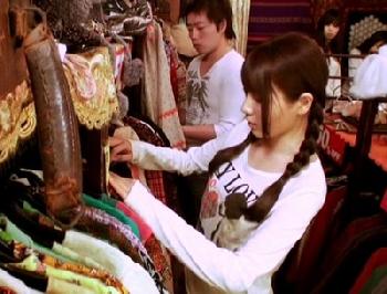 女の子向けの洋服屋に入って痴漢→女社会で生きるムラっと興奮SHOP店員がその気になって店内SEX