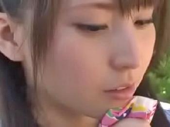 お昼休みに泣いていた女性会社員に優しく声をかけたらそのままオフィスでやれた