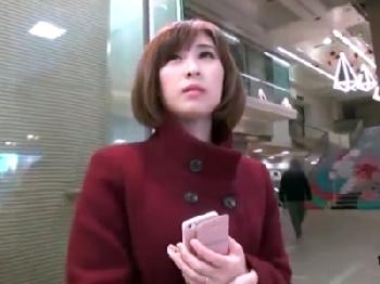 スカイプチャットで知り合った28歳人妻とお忍び温泉旅行→夫に内緒でばっこり浮気性交!!