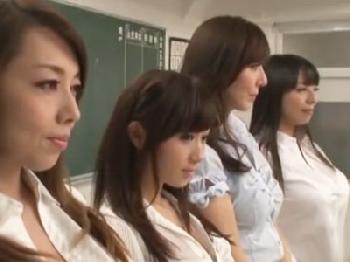 性のプロフェッショナルたる痴女集団に襲われて抵抗できないままに精液射出