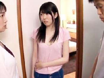 童貞の弟を冗談で魅惑的に誘ったら真に受けて襲われ逆襲ピストンでアへらされしまった姉女子校生