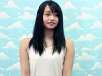 乳酸飲料と言葉巧みに騙して素人娘に媚薬投与→性的欲望が煽られた所でゴムなし肉棒挿入