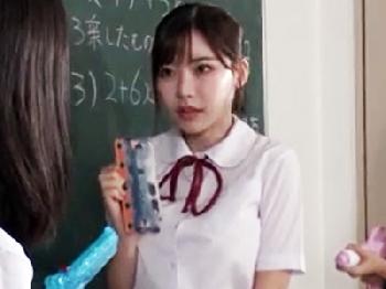 猥褻な身体で性的感度がとても良い体質の陰キャ少女の生徒を婦女暴行!!SEX風景を携帯で撮影する教師