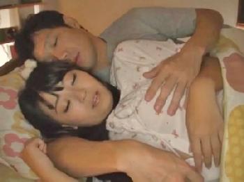 妹と一緒に添い寝したらこうなる