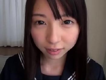 まるで天使のような女子校生の趣味は見た目以上に淫らな少女のディープな性行為