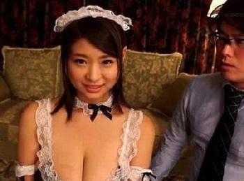 生意気な女子校生を注意したら服脱がされて性的逆暴行されるとか先生弱すぎ