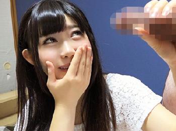 とナンパした素人達が目の前のフル勃起肉棒に惑わされ‥