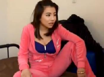 地元の尻軽巨乳DQN痴女は童貞同級生にオメコ内での直接射精までする隠れぐう聖!!