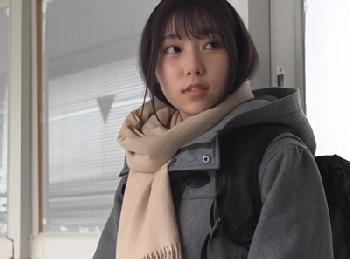 中年男が好きな女子校生が担任の中年男ペニスで満足気な性行為