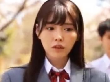 合宿先のホテルで先輩の女子マネージャーと相部屋になりペニスをオネダリされ獣交尾