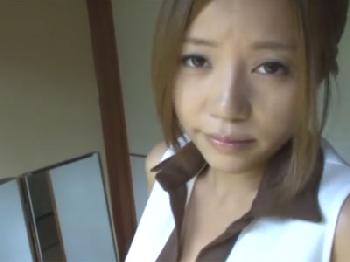 極上の麗しい乳房を持つ元ギャルお姉さんを旅館で激情交尾→荒ぶり絶頂コンドーム非装着の膣内射精交尾