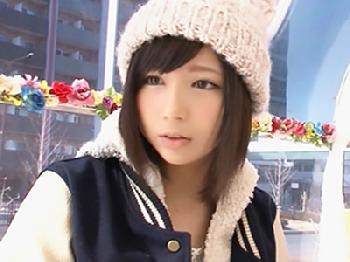 マジックミラー号で媚薬を飲まされた美少女が割れ目から絶頂潮放出