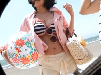 ビーチでモノにした水着美女をオイルマッサージで性的ハラスメントする無断ハメ!!