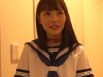 制服姿のアイドル級美少女が複数人から纏めて挿入されて腰砕け