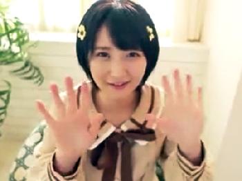 愛嬌たっぷりの童顔童顔美少女が乱交性行為で精液塗れW