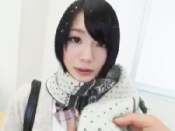 クラスメイトの魅力的な女子校生と学校で性交するのスクールライフ!!