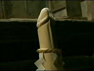 太鼓を合図に女がおめこ広げて待つという風習のおかげで男はそこにペニス入れるだけ