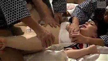 【有村のぞみ】【ながえスタイル】酔っぱらったとても綺麗な人妻が町内会の男達に強引に犯される