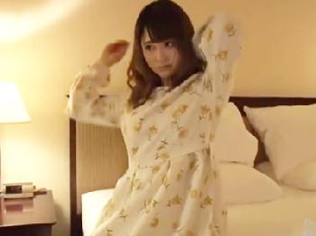 ツイッターで知り合った性的欲望が爆発寸前の女子とホテルでハメ撮り