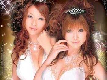 人気の爆乳キャバ嬢たちが3P枕営業