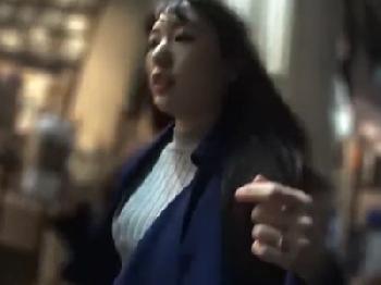 20代の素人人妻ナンパ→口説き落として挿入成功W