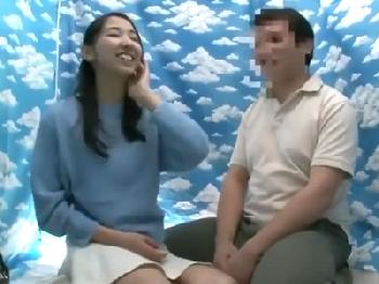 ガチ父親と近親性交渉でまさかの中出し