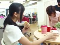 フェラチオが大好きな色白巨乳のスレンダーお姉さんとハメ撮り