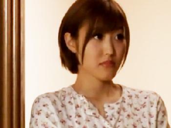 とても綺麗な介護福祉士が性悪な老人にハメ倒されて子宮へ直接精液ぶっかけ射精される