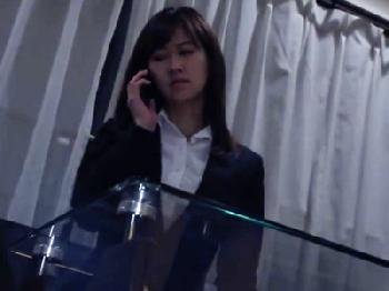 母親の目の前で膣内射精暴行される娘!!さらに親子丼3PまでW