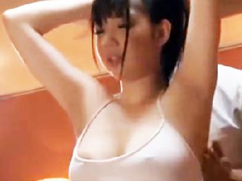 媚薬オイルを塗り込まれビクビク痙攣絶頂W非人道的な施術で挿入される童顔の巨乳娘W