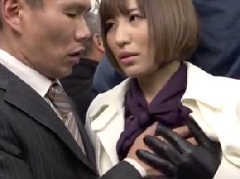 痴漢性的凌辱されるためだけに毎朝の満員電車に乗り込む真性痴女娘