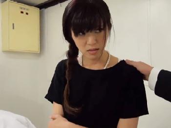 やまぐちりこ｜元AKBが中年男と密度の濃い性行為で狂おしく身悶える