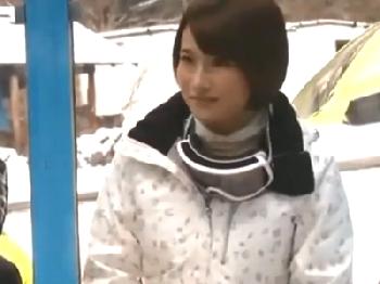 女子大生が男友達とマッサージ→性的行為への欲望が爆発し生ペニスを受け入れW