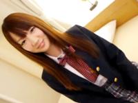 パイパンからお潮が溢れ出る制服美少女