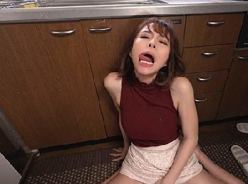 都会のリモート暮らしに疲れて…田舎へ帰ってきた元セックス友達と中出し好き勝手し放題