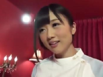 色情狂美女マッサージ師の凄い性テクニックで男潮噴出