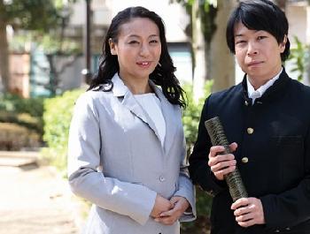 母親を愛してしまった息子が過ちだとは分かっていながらペニスを止められずに…