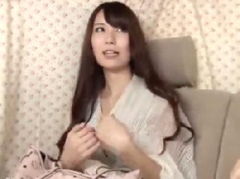 ナンパしたとても綺麗な人妻を車で激絶頂させ→ホテル移動し種付け発射