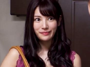 彼女の妹に禁欲を命じられ彼女の出張中に気が狂うくらい性行為するし放題W