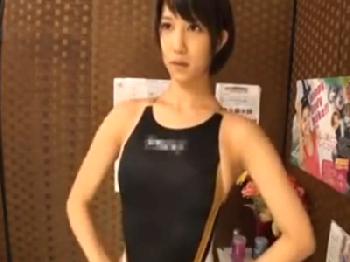 美少女アスリートが冷酷非道なマッサージ師に強引に犯される