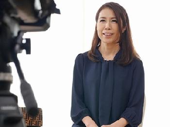 まったく50代には見えない若々しい熟女様の初撮りドキュメント