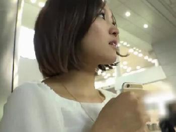 AVデビュー作から酸欠状態の壮絶SEXさせられた素人娘