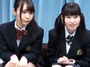 モニター調査と偽って捕獲した美少女女子校生コンビと乱交SEX性交