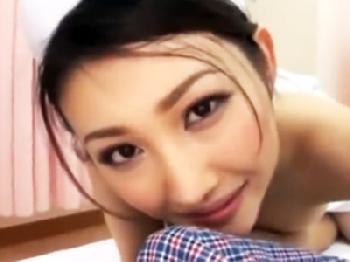 風呂に入れない患者の肉棒をお口と膣で洗ってくれる巨乳ナースW
