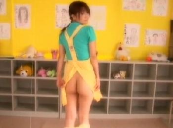 巨乳保母さんは園児だけじゃなく大人も癒す!!ペニス大好き保母さんの園児たちには言えない絡みW